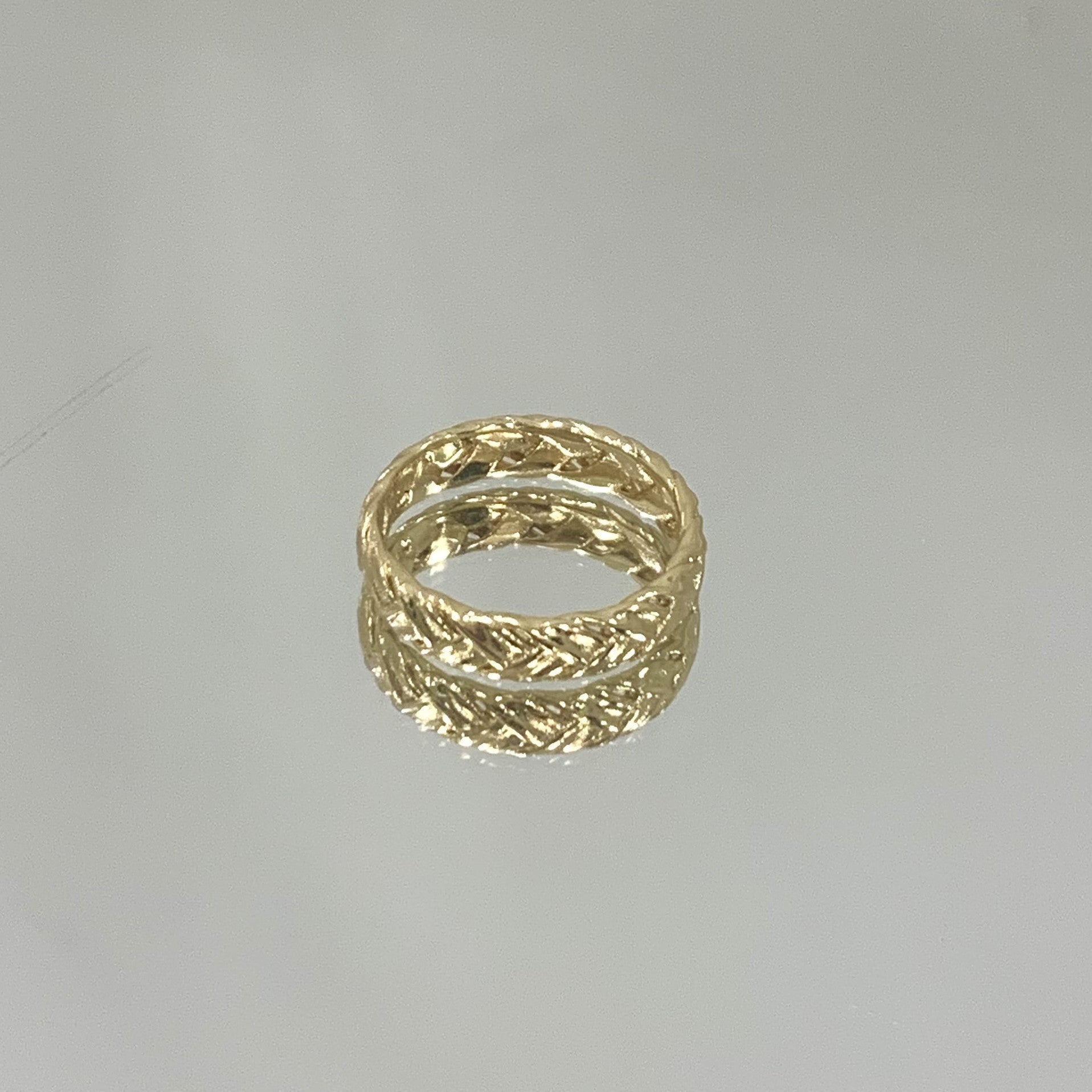 Anel Aliança escamas folheado a ouro 18K