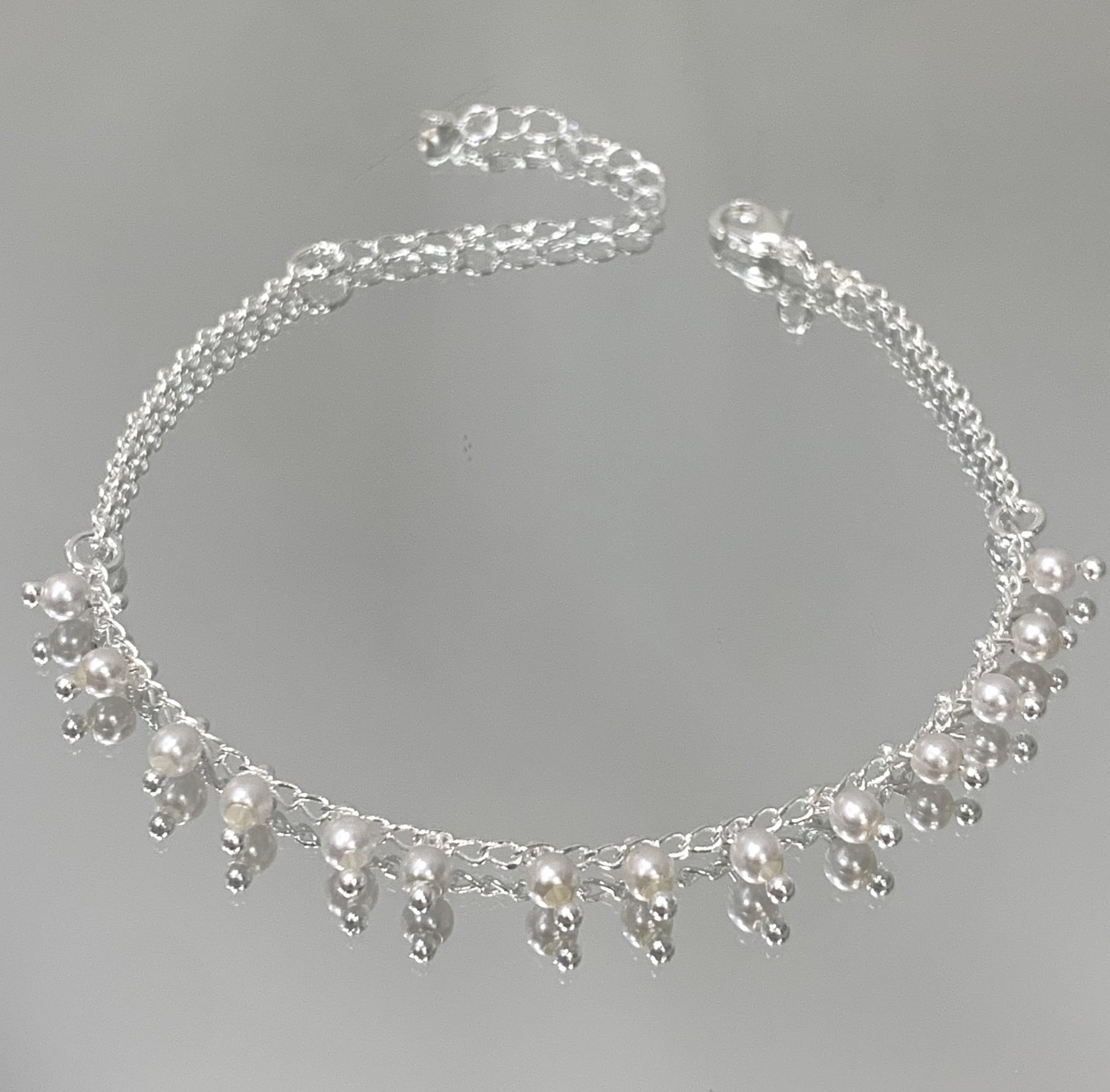 Pulseira Mini pérolas folheada a prata