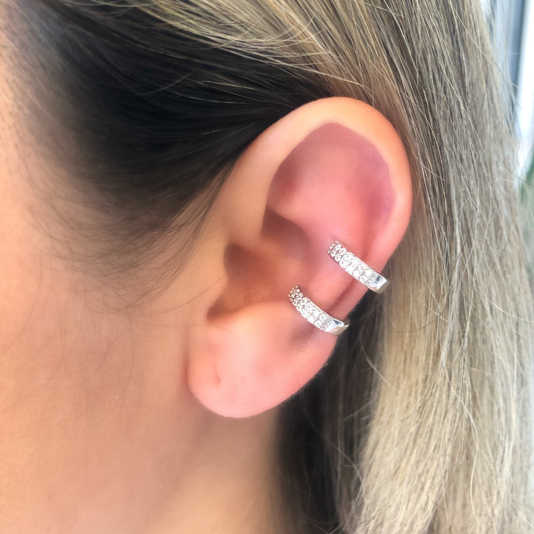Piercing argola duplo cravejado de zircônia folheado a ródio branco