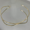 Choker Aro Fio Curvo folheada a ouro 18K