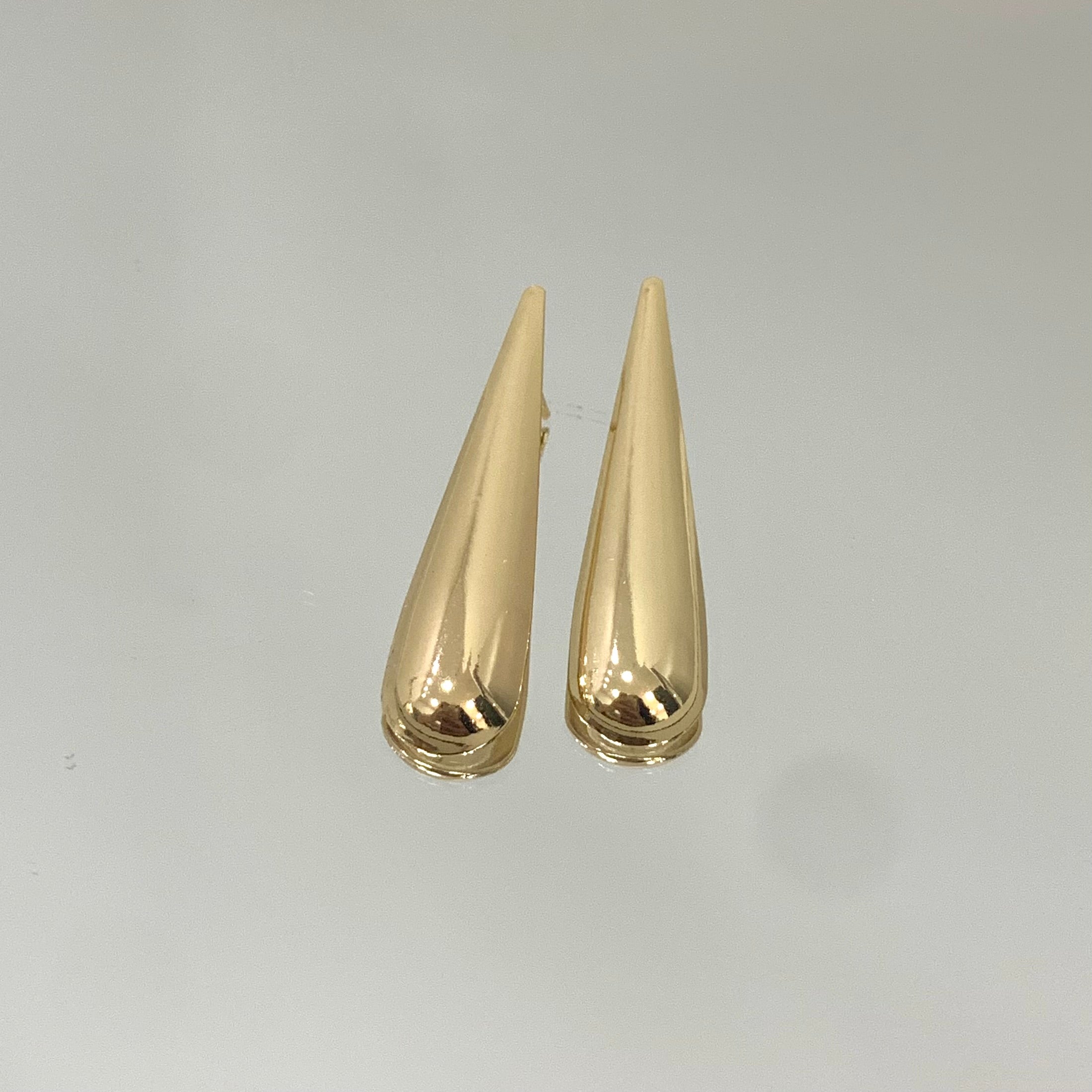 Brinco Gota Alongada folheado a ouro 18K