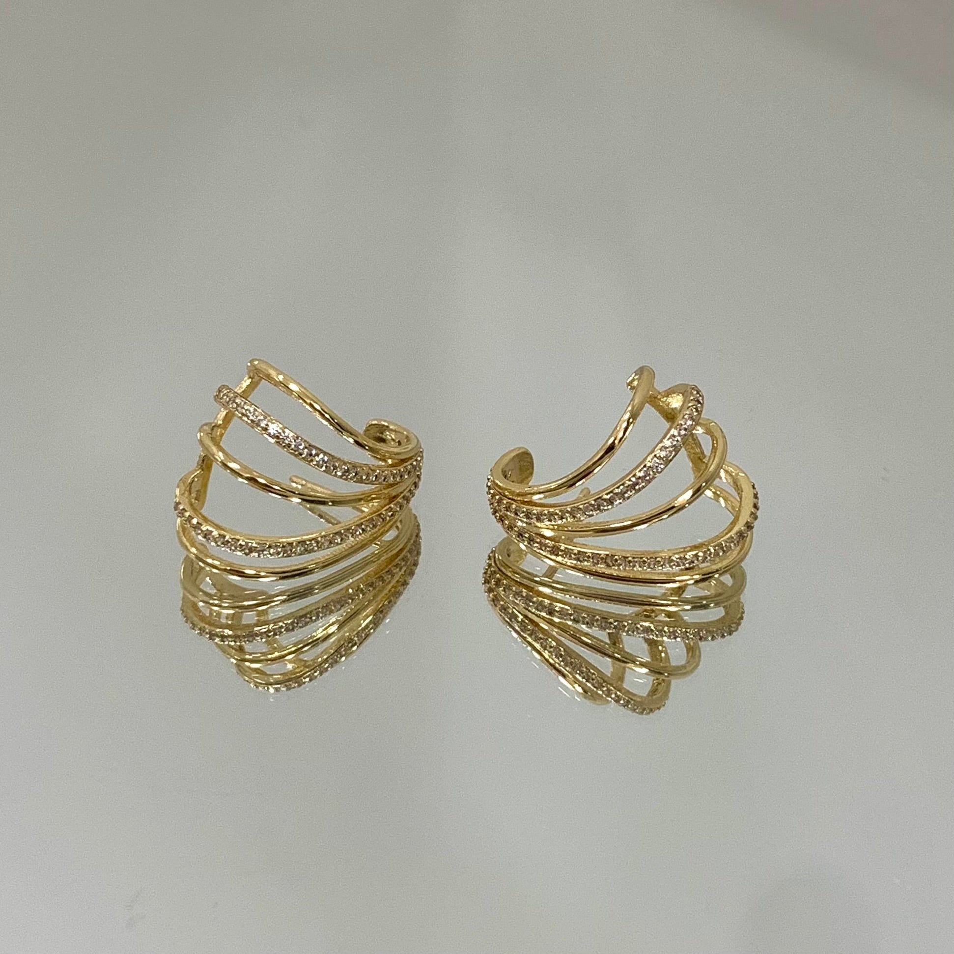 Brinco Argola 5 aros folheado a ouro 18K