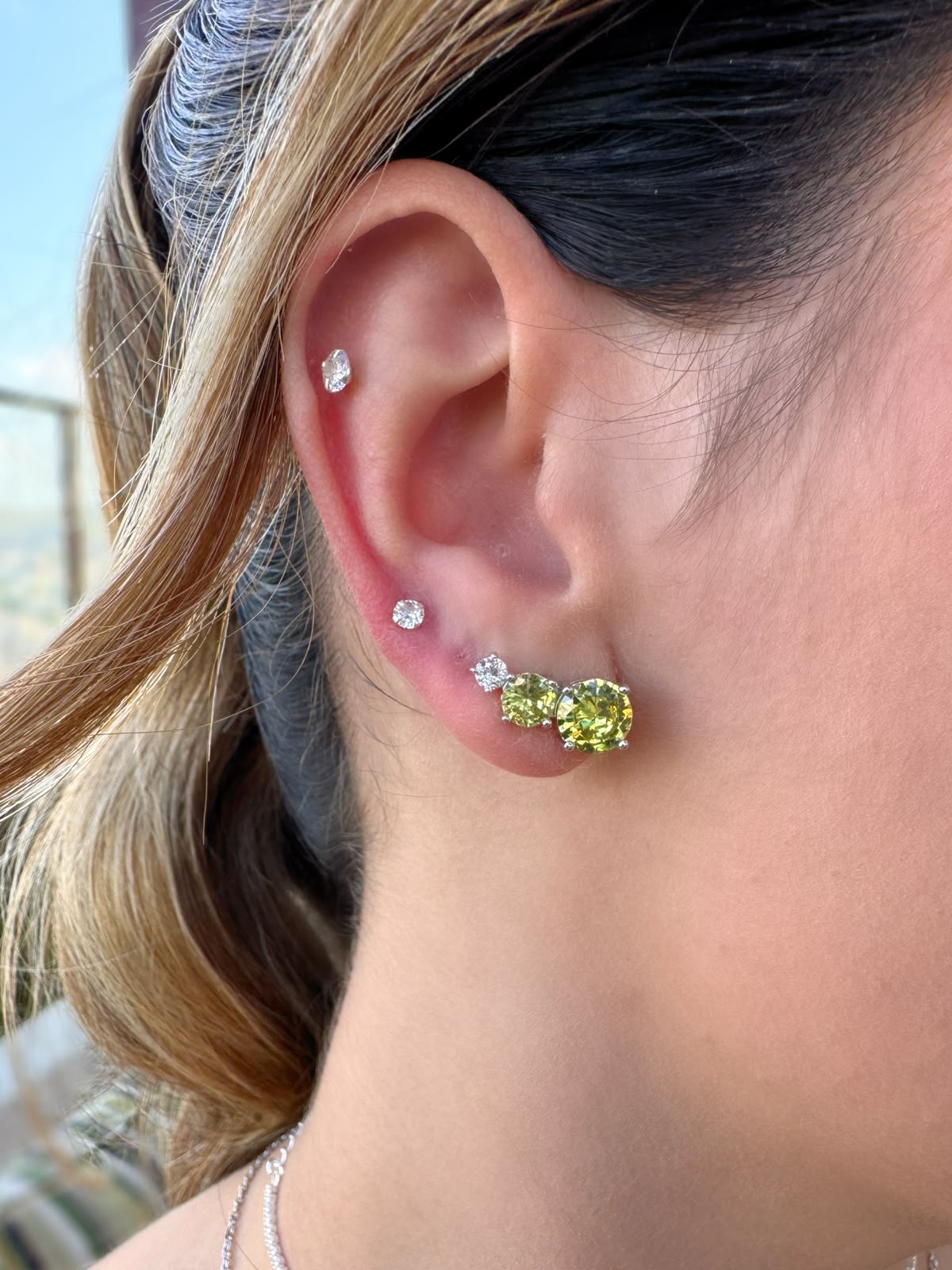Conjunto Trilogia tom peridoto folheado a ródio