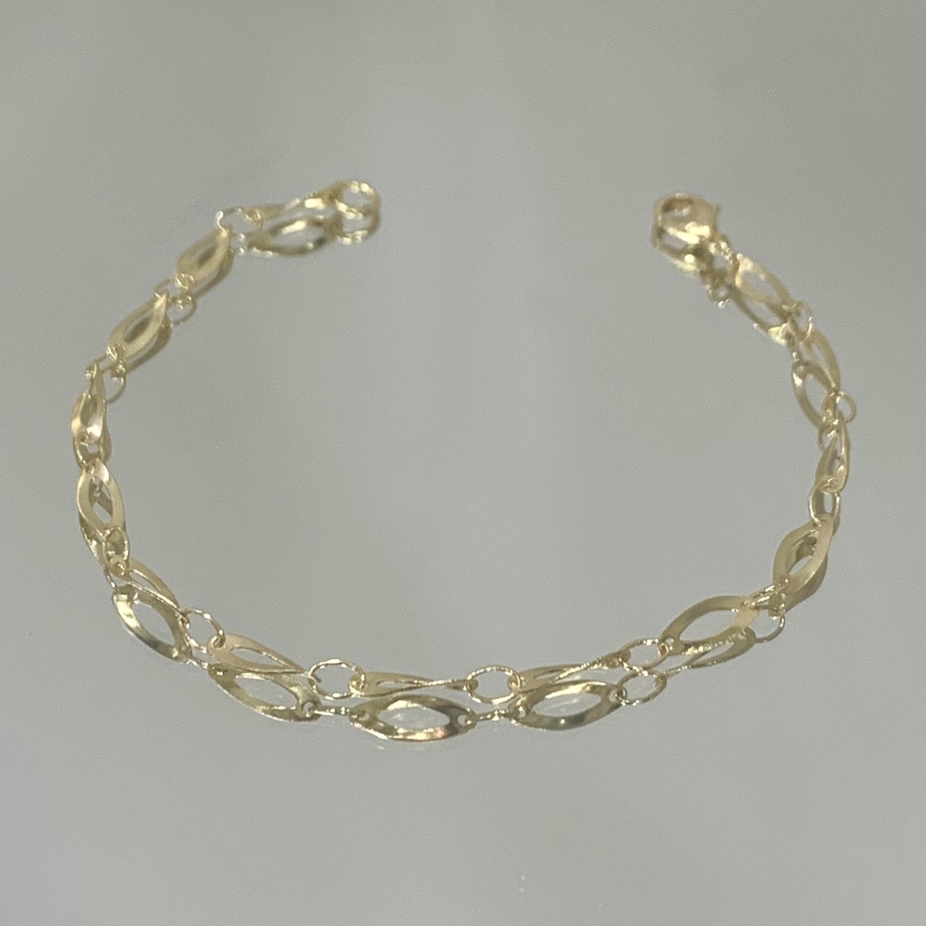 Pulseira Elos Curvos folheada a ouro 18K