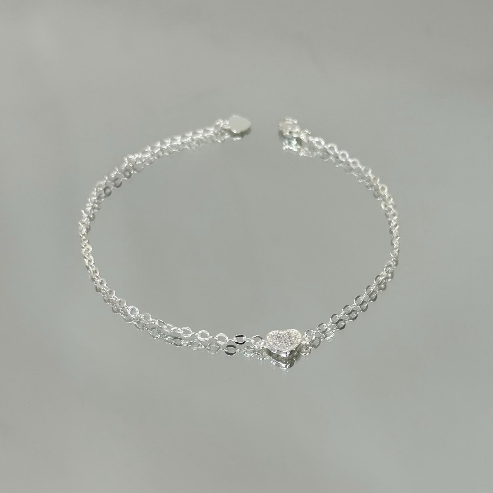 Pulseira Coração cravejado folheada a prata
