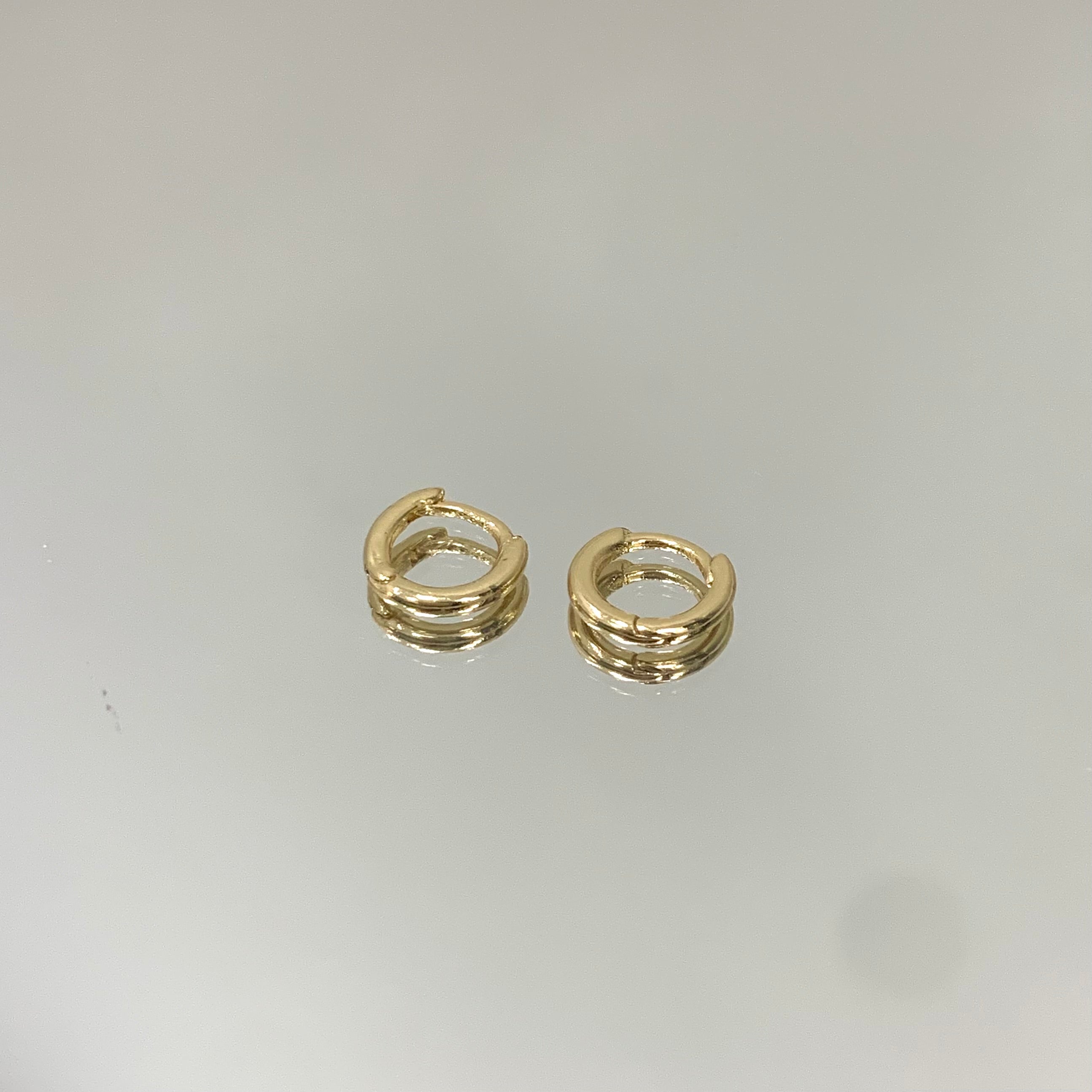 Brinco Argola Fina PP Click folheado a ouro 18K