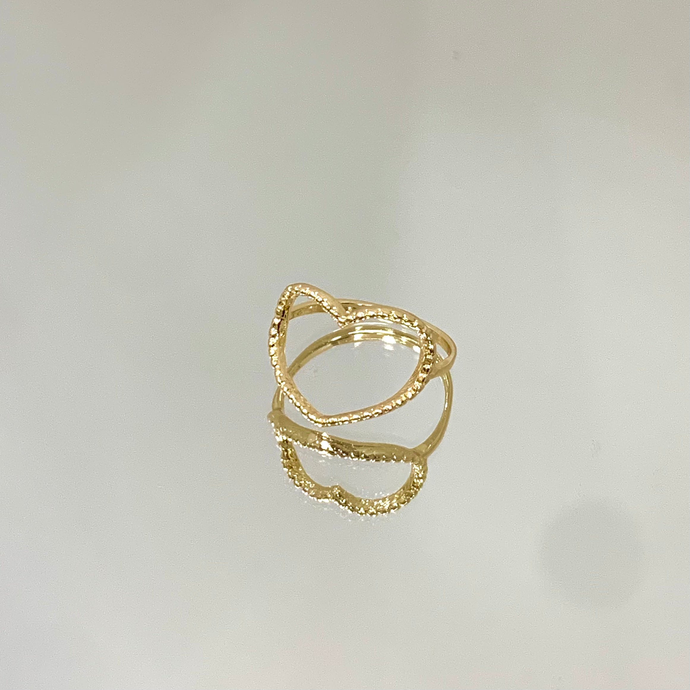 Anel Coração Vazado G folheado a ouro 18K
