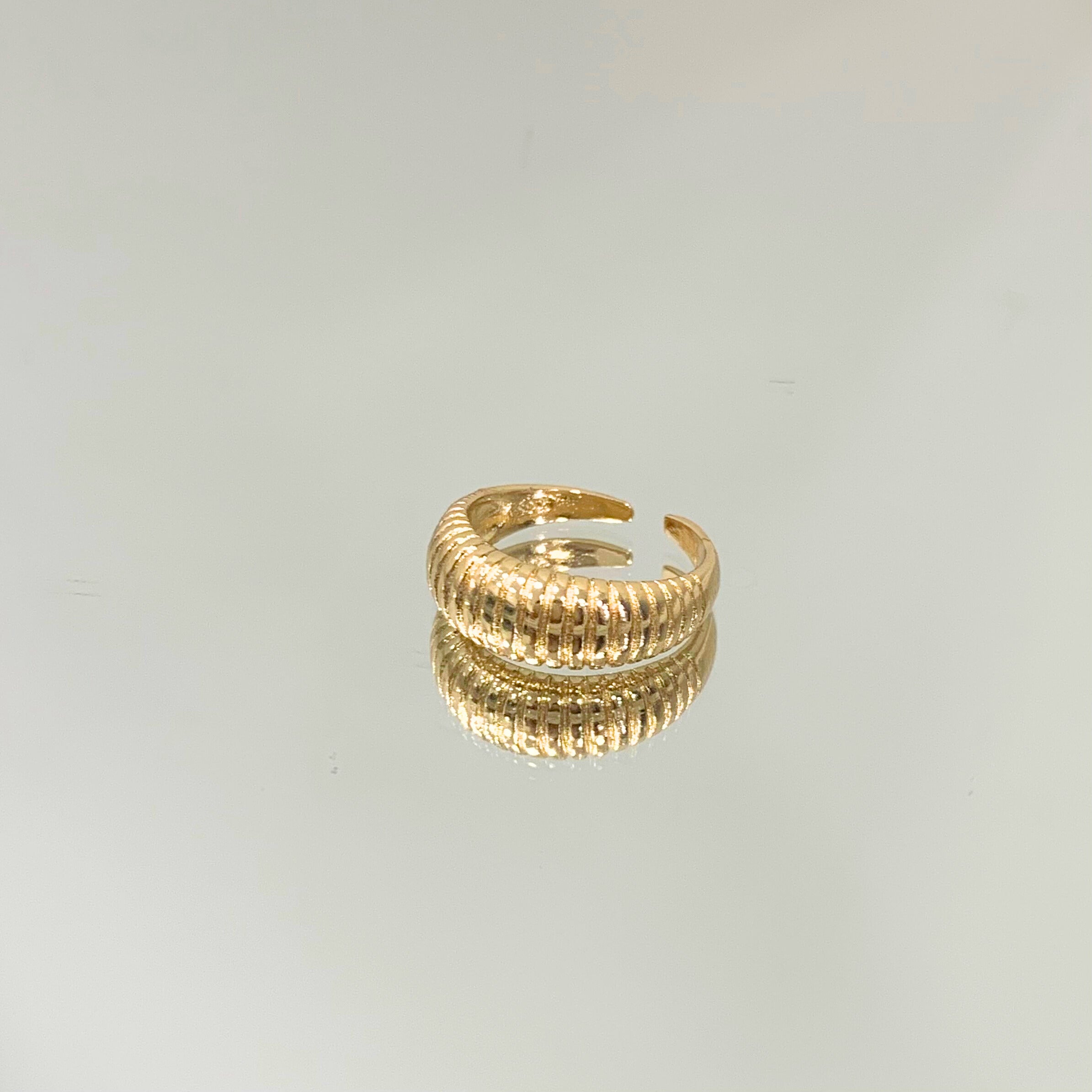 Anel Frisado regulável folheado a ouro 18K