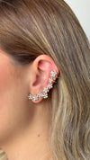 Brinco Earcuff unilateral margaridas folheado a ouro 18K