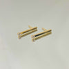 Brinco Reto com zircônia folheado a ouro 18K