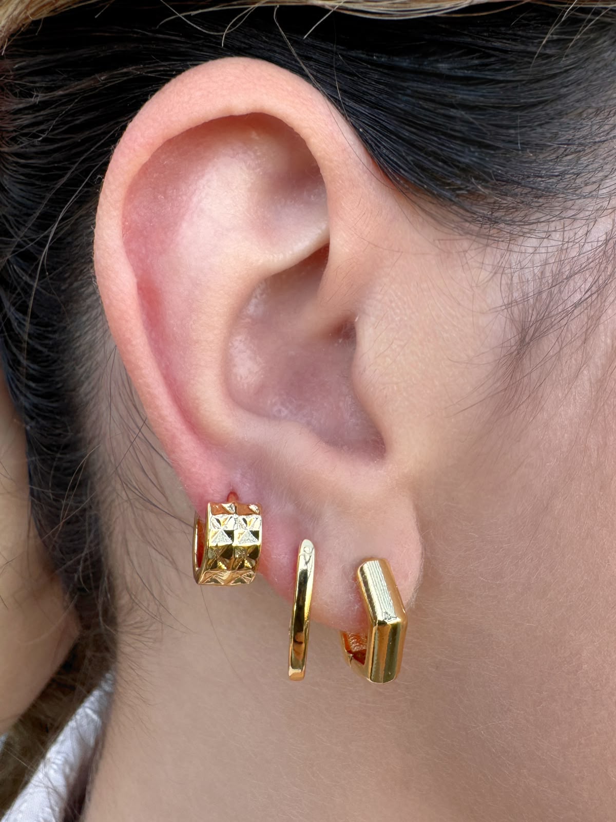 Brinco Argolinha Pentagonal folheado a ouro 18K