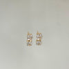 Brinco ponto de luz quadrado folheado a ouro 18K