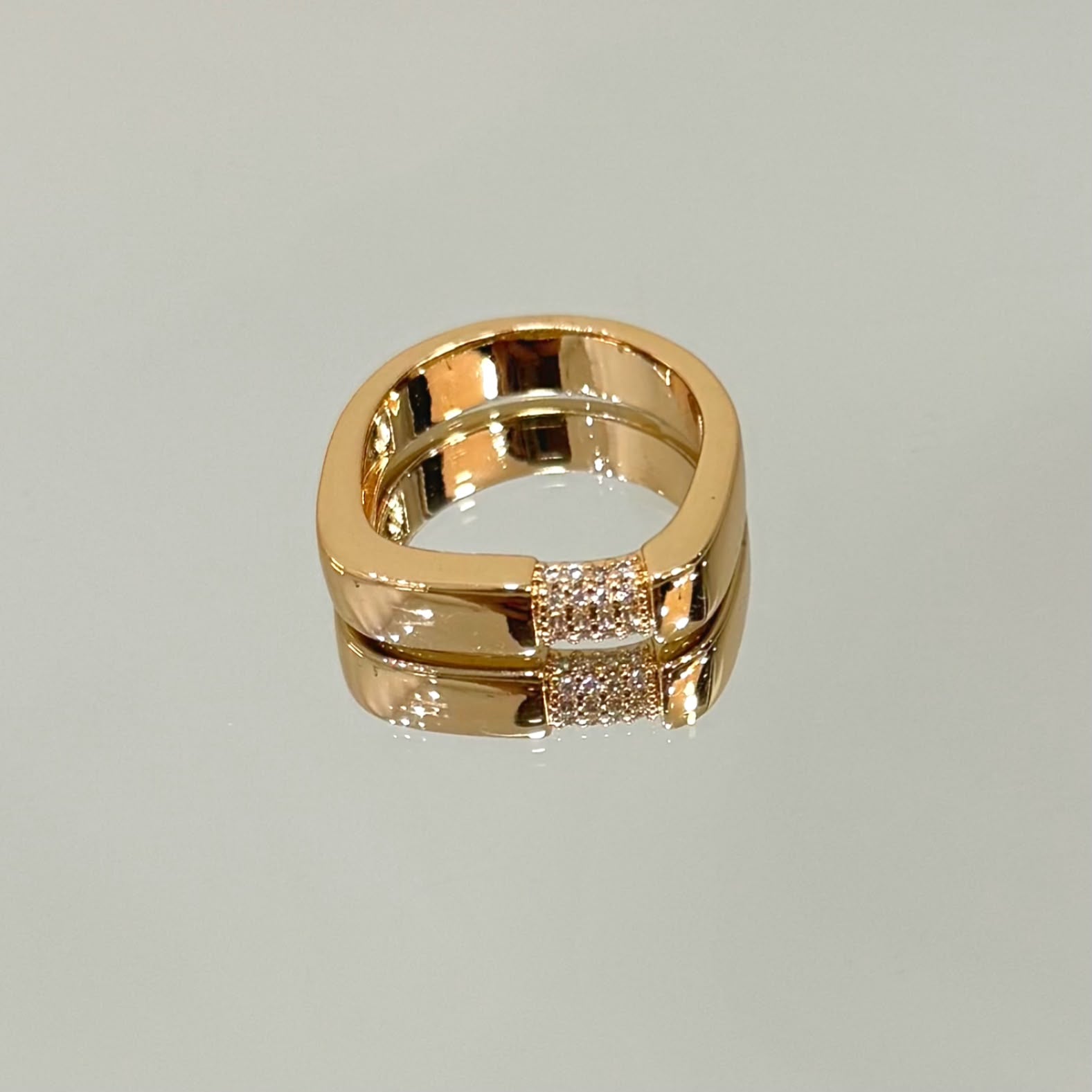 Anel Fiorella folheado a ouro 18K