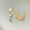Brinco Argola em Trevos off folheada a ouro 18K