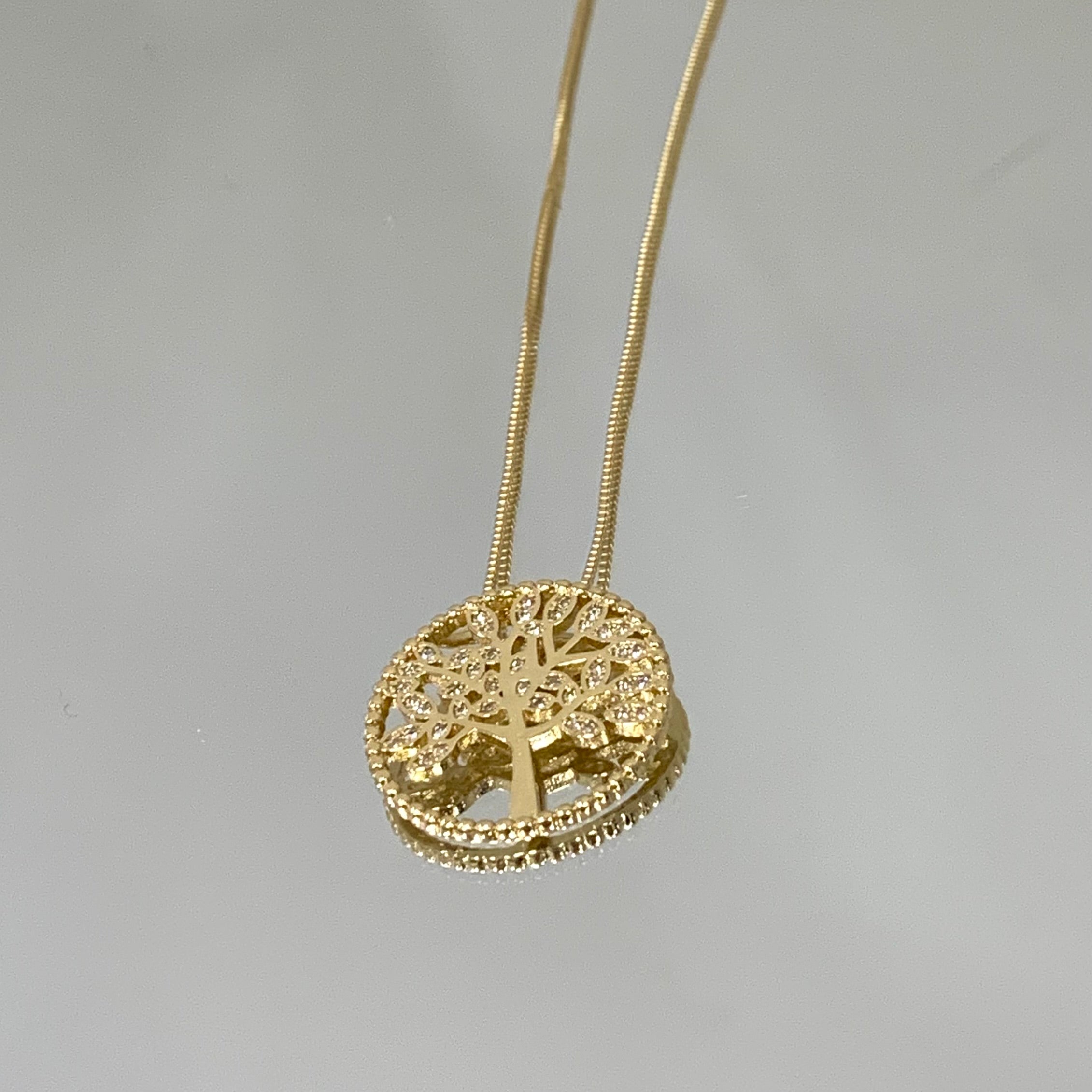 Colar Árvore medalha folheado a ouro 18K