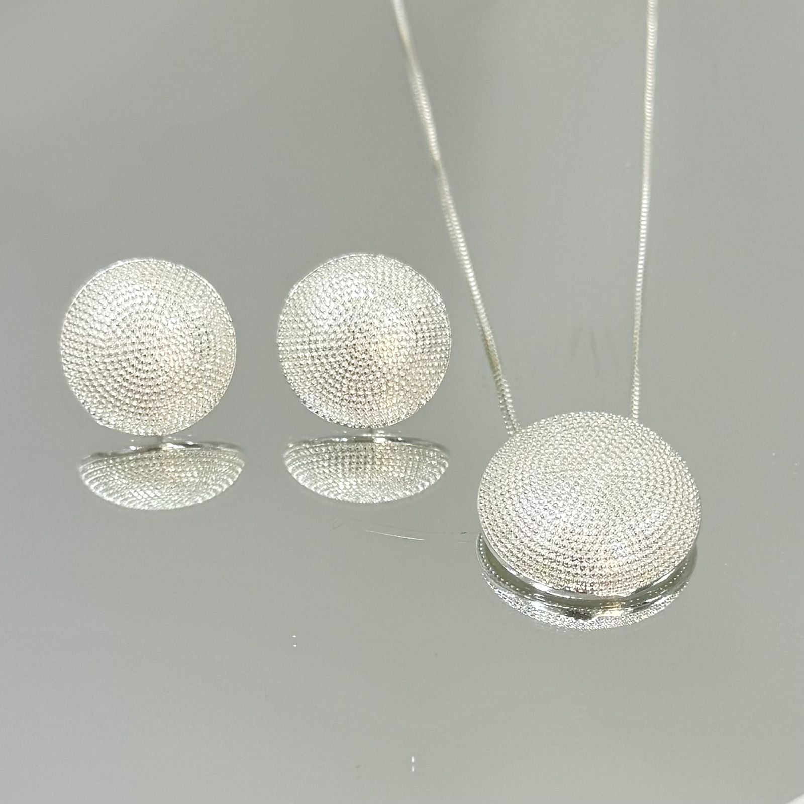 Conjunto Meia Esfera Texturizada folheado a prata