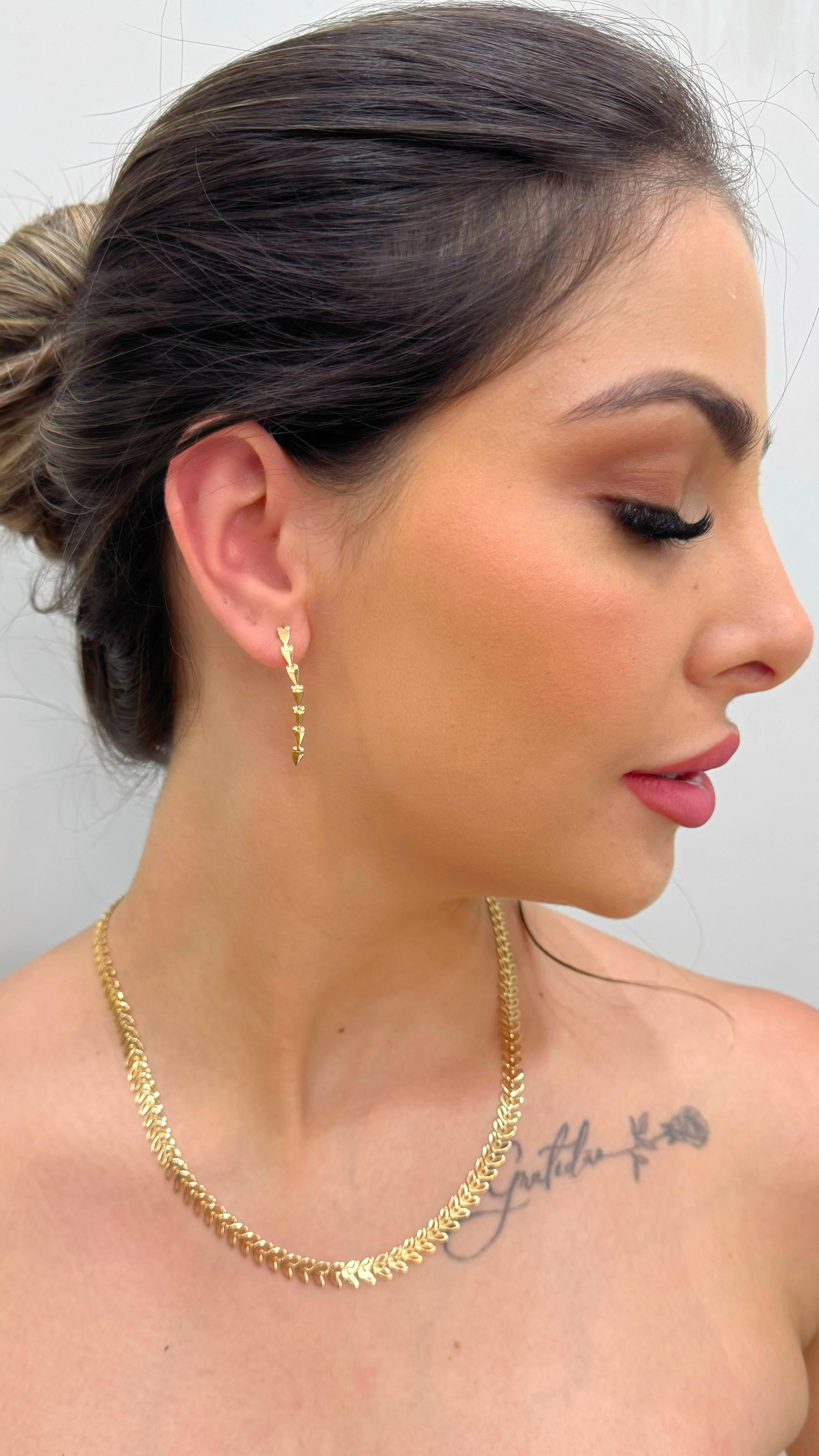 Choker escamas folheado a ouro 18k