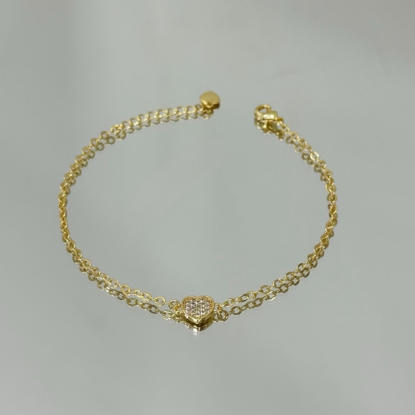 Pulseira Coração Cravejado folheada a ouro 18K