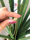 Colar carta cravejada em microzirconias folheado  a ouro 18K