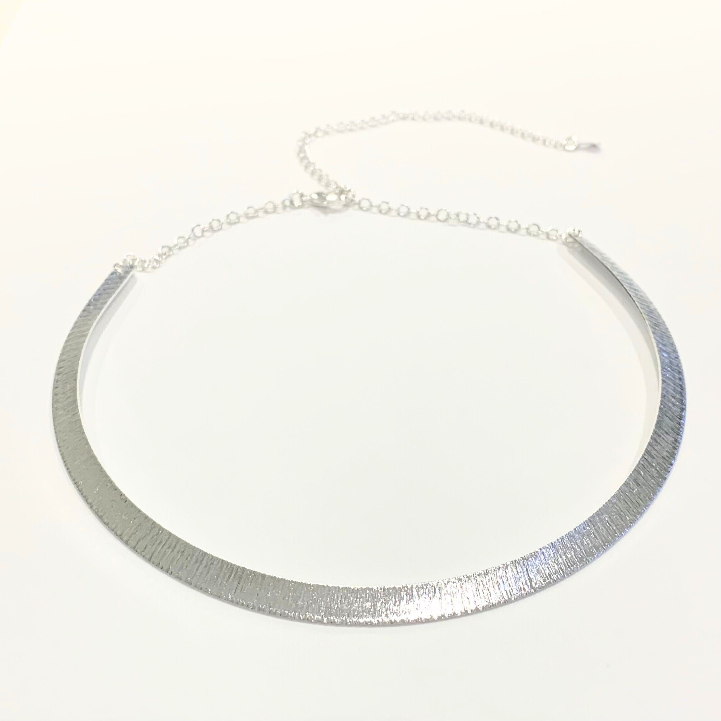 Choker Aro Fosco folheado a prata