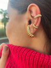 Piercing ondulado folheado a ouro 18k