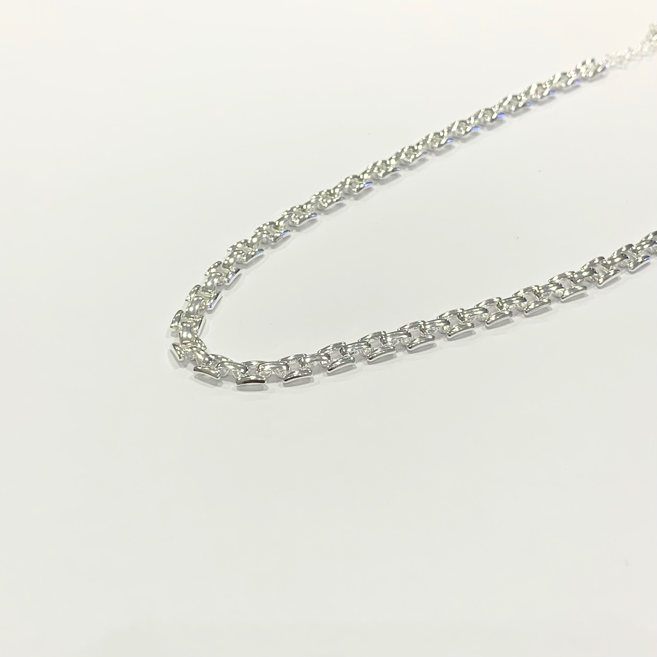 Choker Relógio folheada a prata