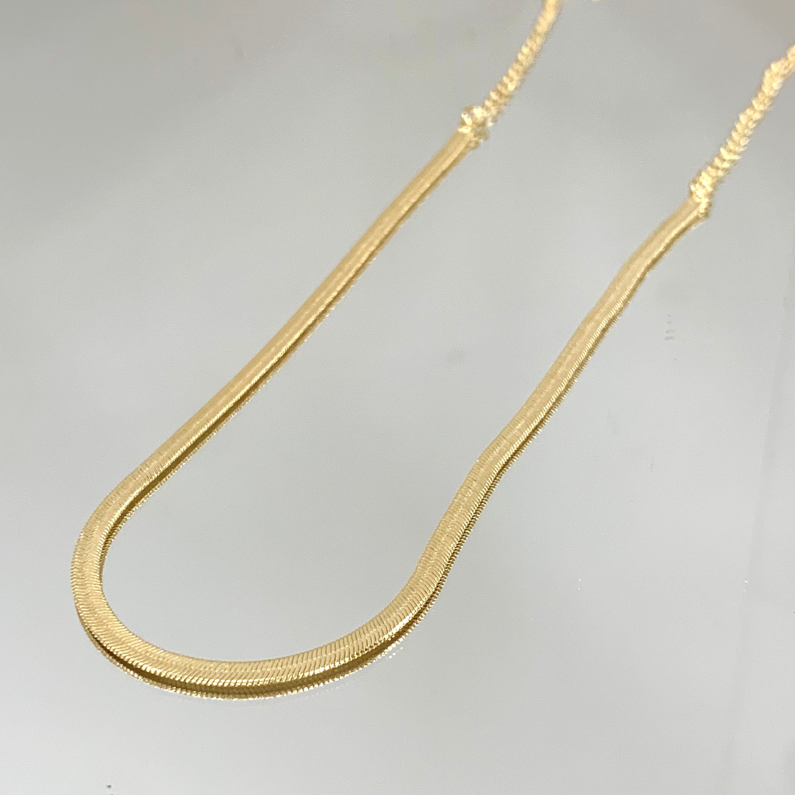 Choker fita folheado a ouro 18K
