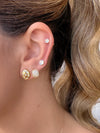 Brinco Oval com trevos folheado a ouro 18K